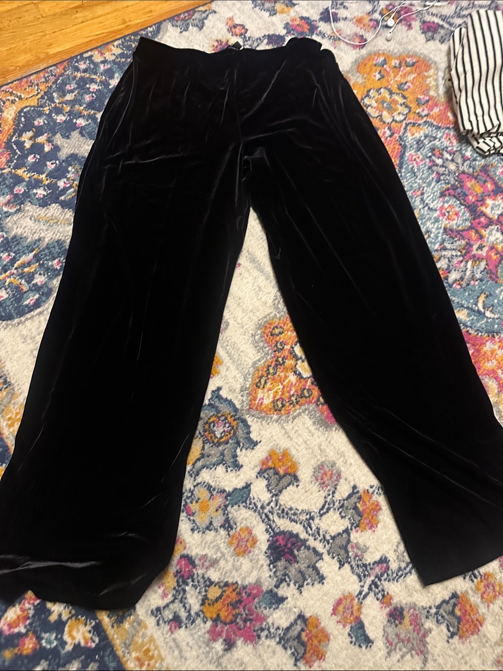 Women’s Alfani Intimates Black Velvet Wide-Leg Pants